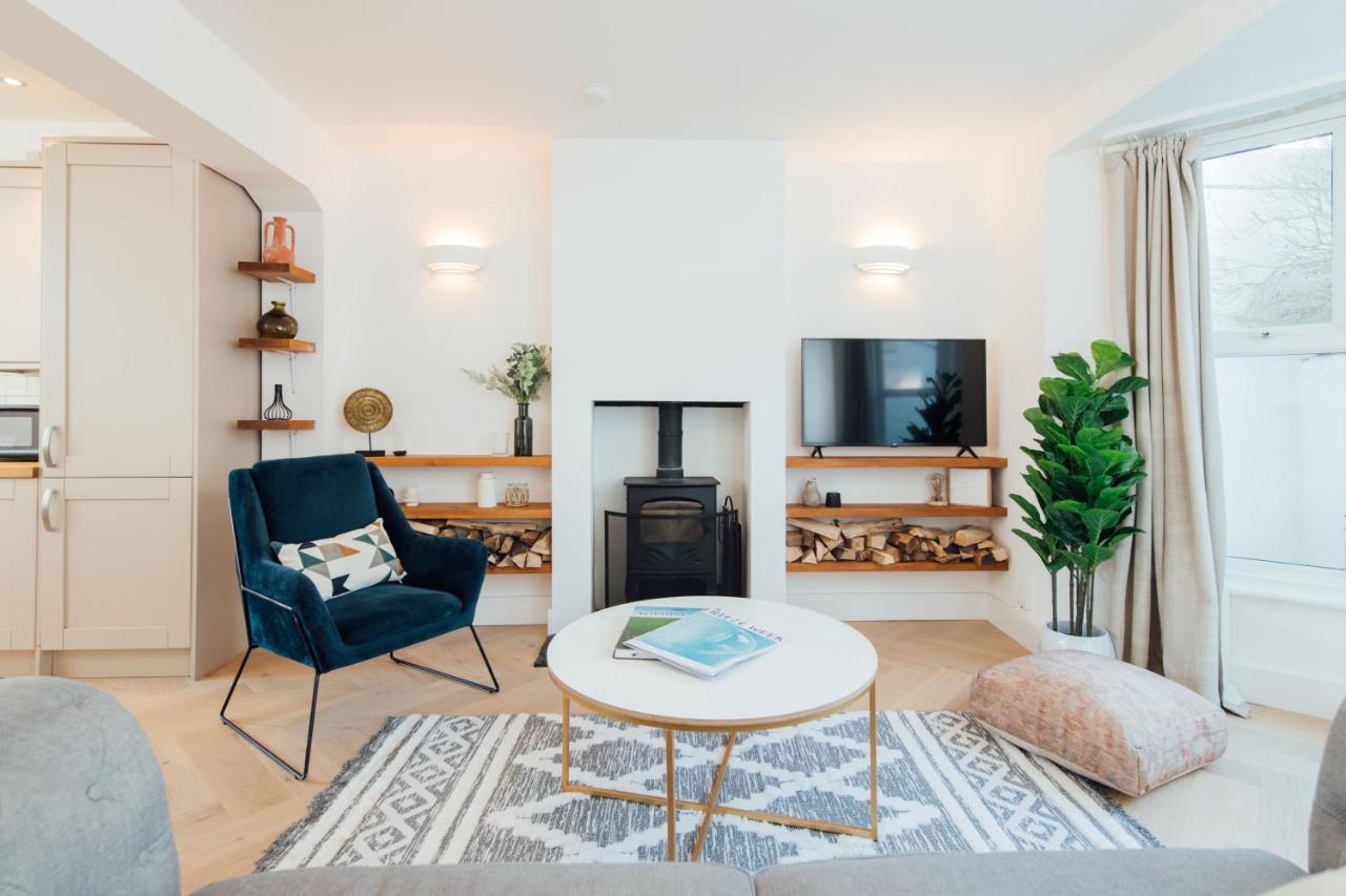 Stunning 4 Bedroom Victorian House * Hove